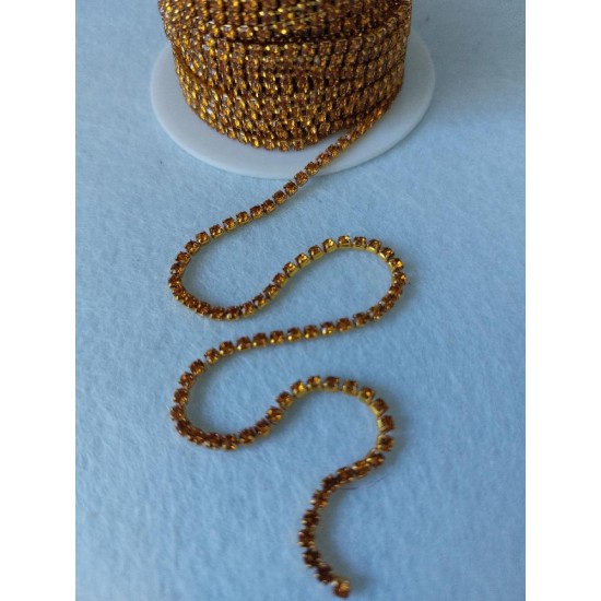 Стразовая цепочка  2 мм SS6 оранжевая в оранжевой оправе, цена за 50 см